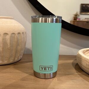 YETI TUMBLER ✨ BRAND NEW ✨